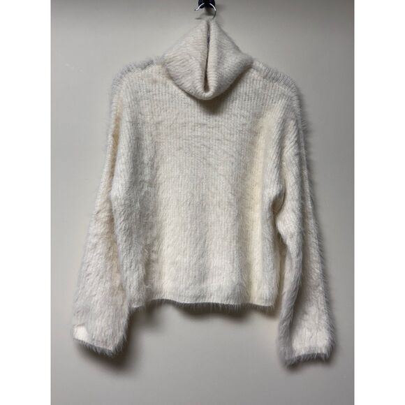 VERO MODA Ivory Eyelash Knit Turtleneck, Sz S - Picture 1 of 8